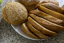 Jak zužitkovat starší pečivo Jak zužitkovat starší pečivo