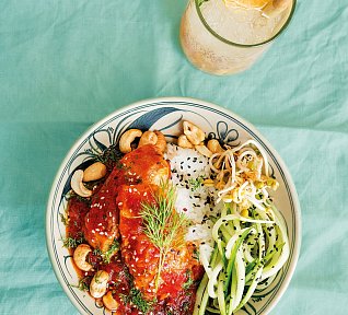 Ca Hoi Sot Ca Chua – Losos v rajčatové omáčce s koprem