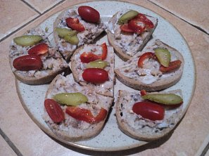 Pepanovo sádlo se špekem a cibulkou