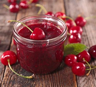 Třešňový džem s rybízem