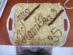 Ořechový dort s karamelovým krémem