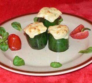 Cuketové pařízky se žampiony