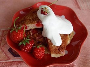 Jahodové lívanečky