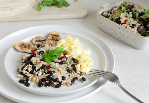 Gallo pinto karibské, základní recept