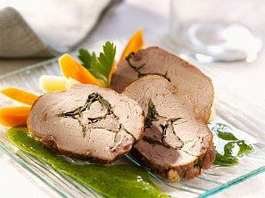 Vepřová panenka s bylinkovým pestem