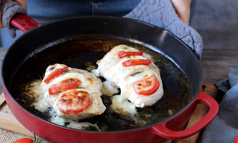 Kuřecí prsa Caprese