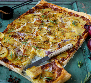 Bramborový koláč s rozmarýnem