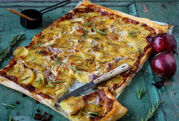 Bramborový koláč s rozmarýnem