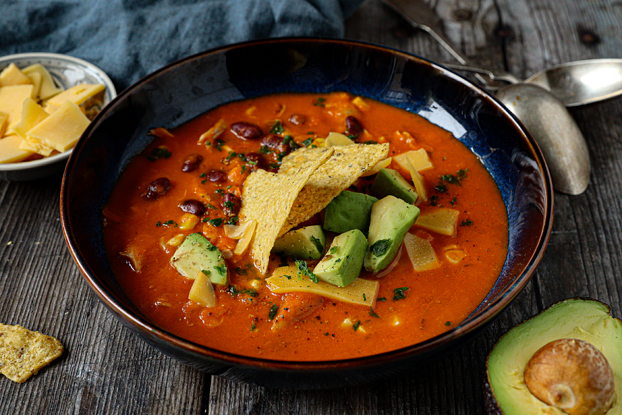 Mexická kuřecí polévka