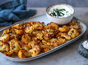 Pečený květák s uzenou paprikou