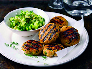 Krůtí bochánky s okurkovou salsou